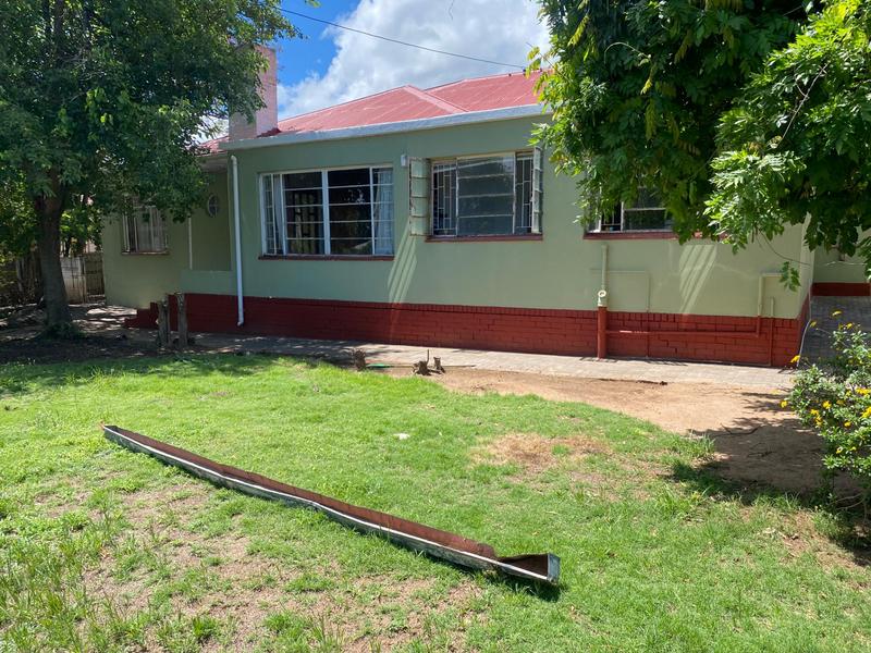 5 Bedroom Property for Sale in Top Town Eastern Cape